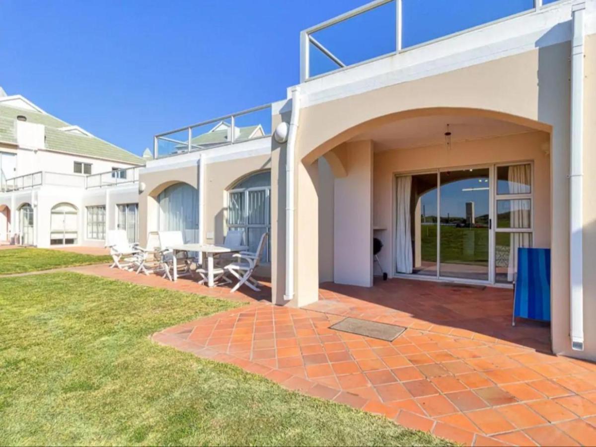 Summerseas Units Port Elizabeth Exterior photo